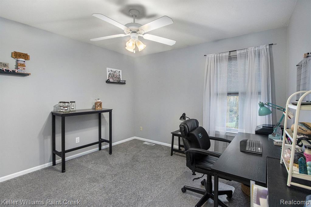 8150 BLACK FOREST Drive, Portage, MI 49002 — Photo 15