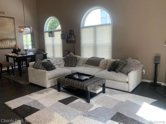 41473 TWAIN, Novi, MI 48377 — Photo 12