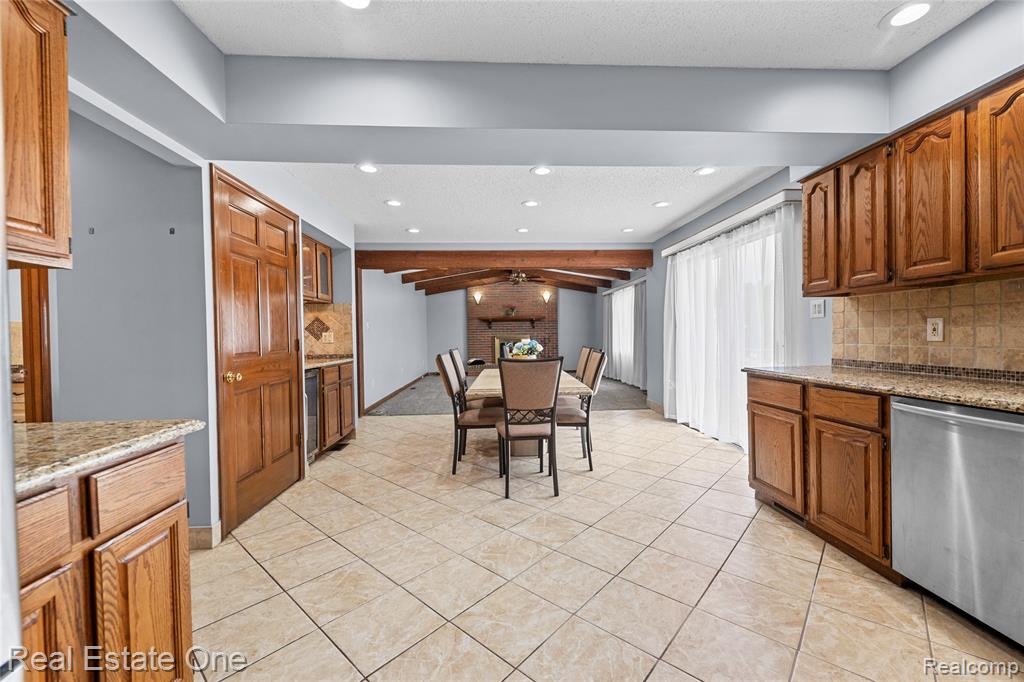 17300 Timothy Drive, Southgate, MI 48195 — Photo 17