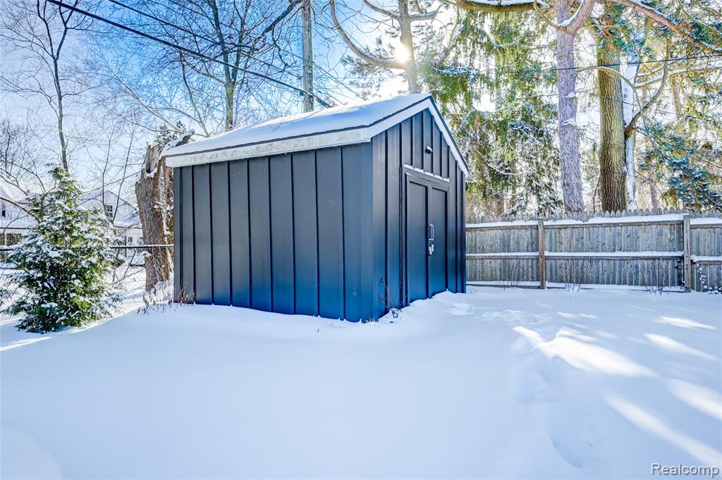 6200 Overlook, Clarkston, MI — Photo 40
