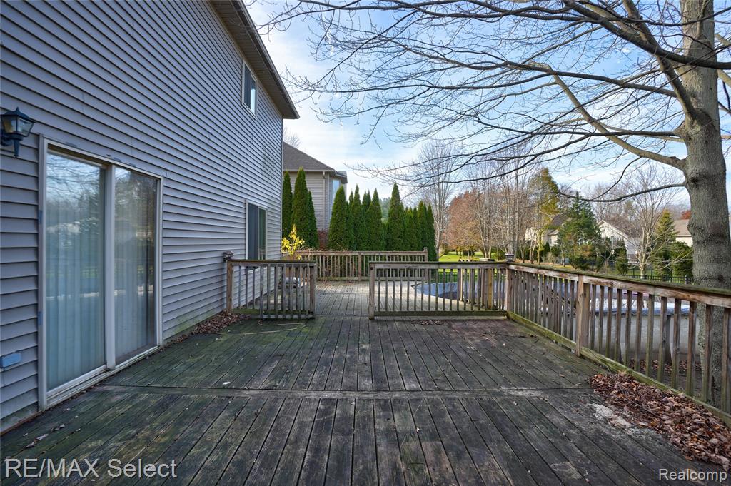 3948 Stoney Ridge Drive, Fort Gratiot, MI 48059 — Photo 10
