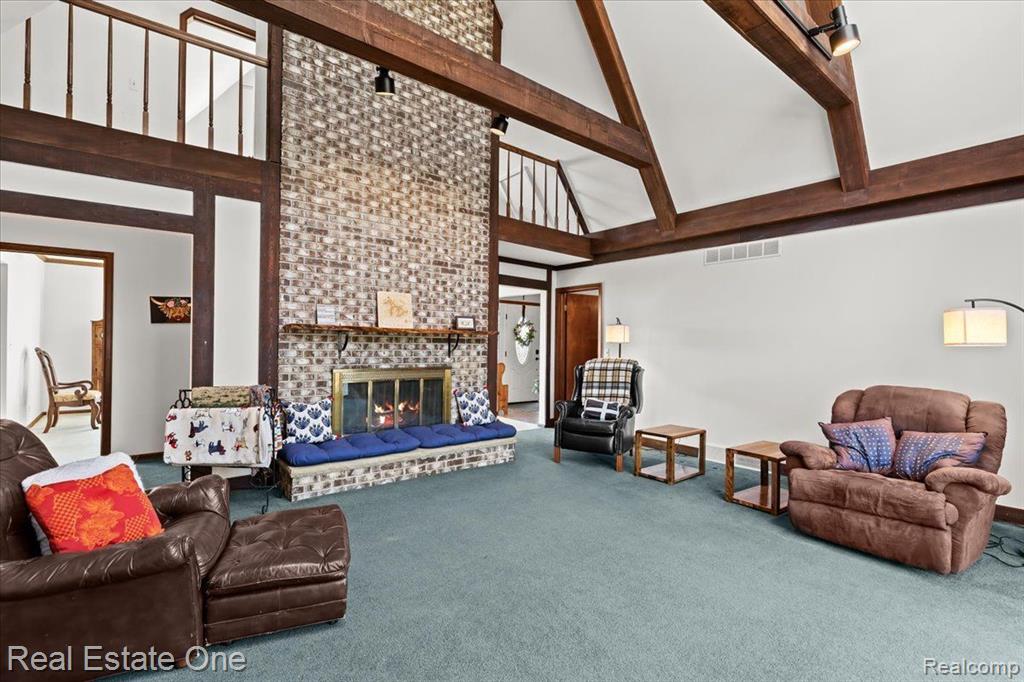5595 NAVAJO Trail, Pinckney, MI 48169 — Photo 18