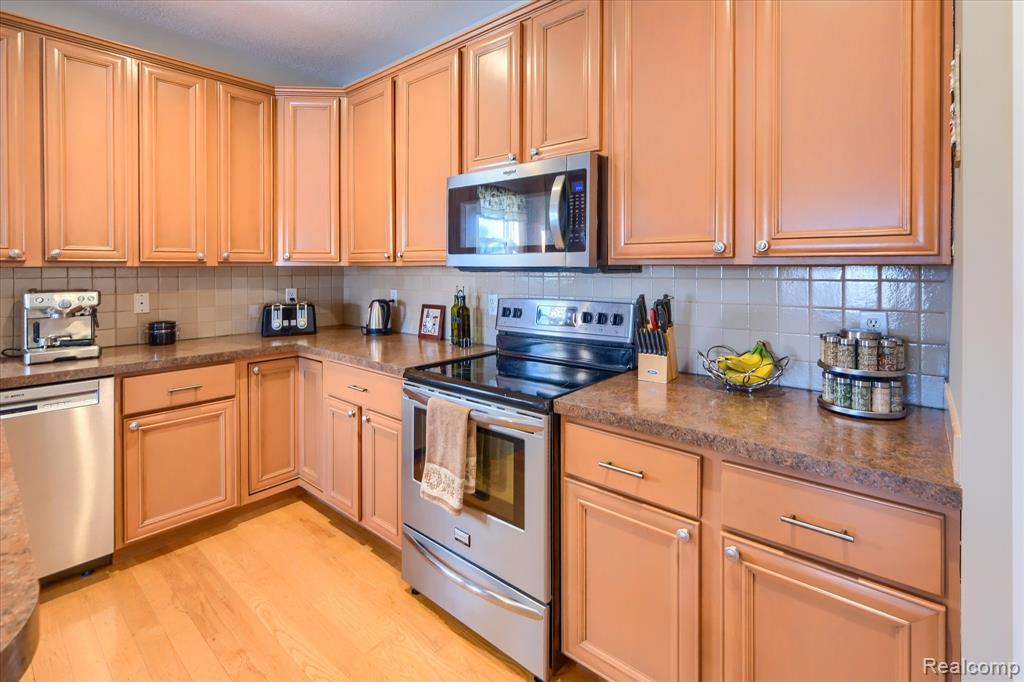 2474 Lonesome Dove Trail, Lapeer, MI 48446 — Photo 15