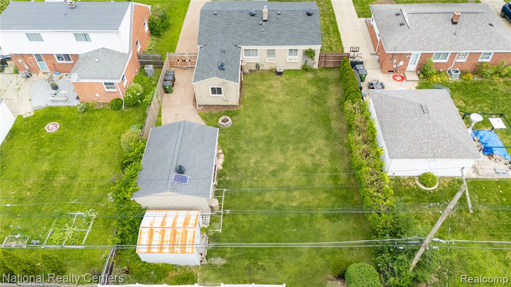 47337 Winthrop Street, Shelby Twp, MI 48317 — Photo 22