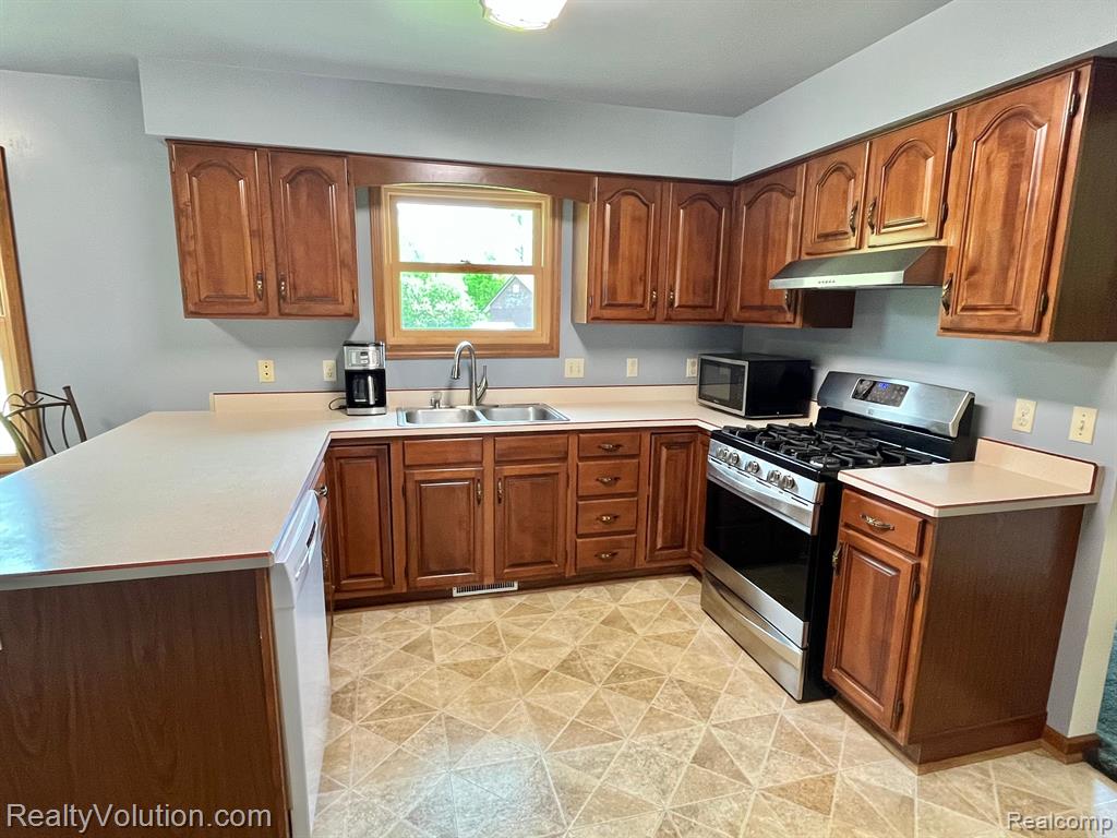 3450 BRIGGS Road, Otter Lake, MI 48464 — Photo 5