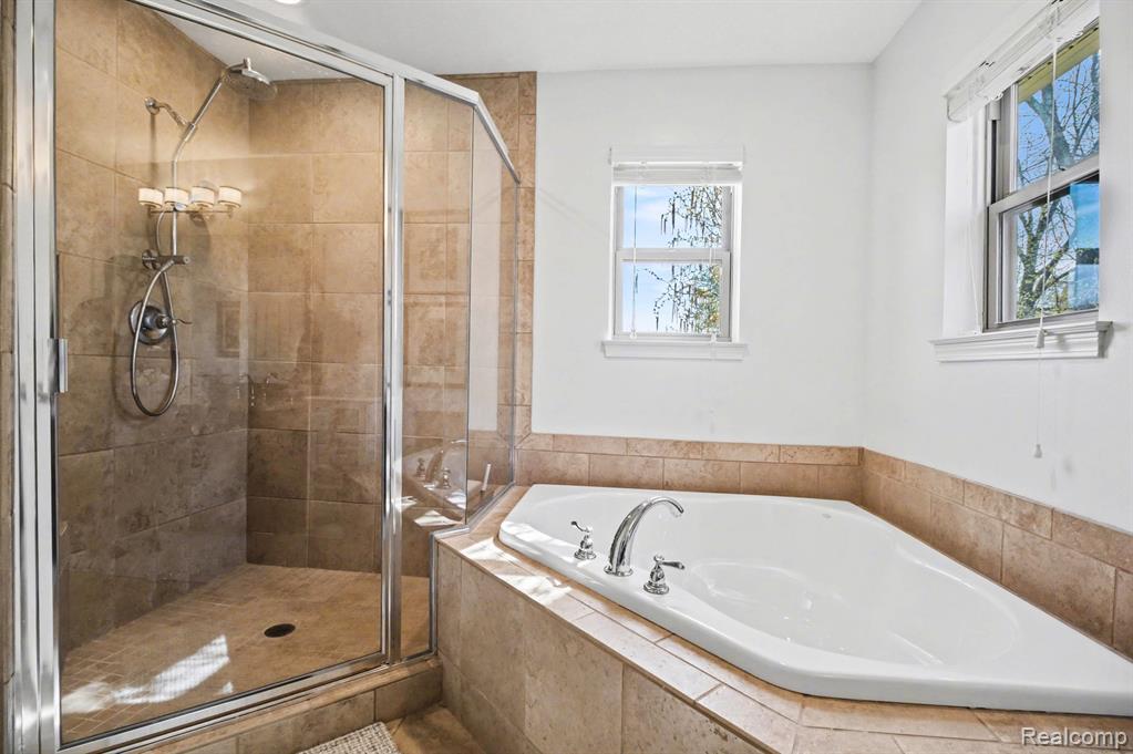6846 Williamsbury Circle, Clarkston, MI 48348 — Photo 21