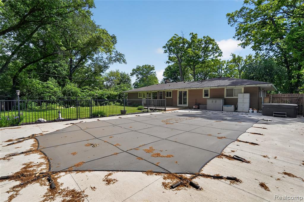 8668 Cooley Beach Drive, White Lake, MI — Photo 51