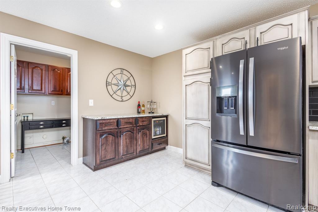 50731 Harbour View Drive N, 26, New Baltimore, MI 48047 — Photo 18