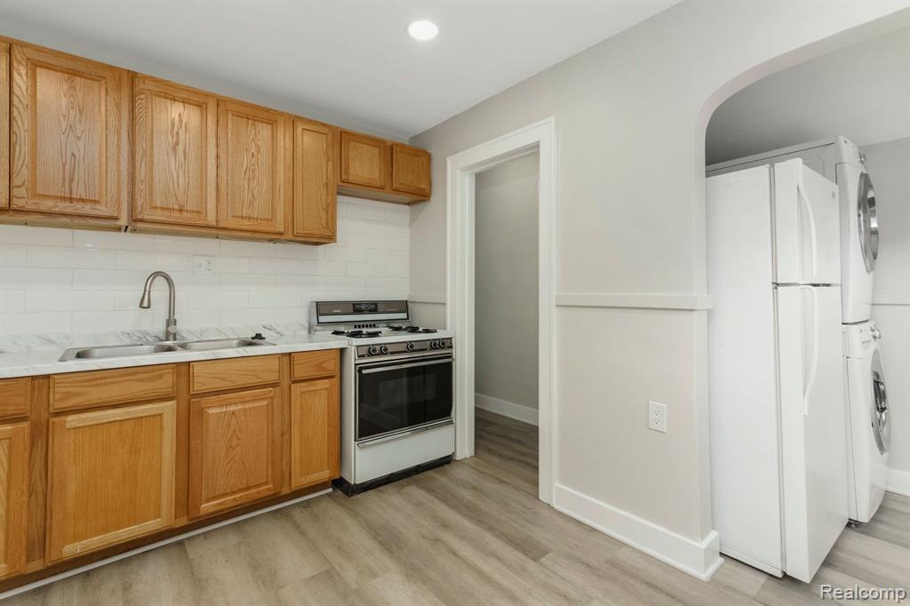 5484 MIDDLESEX Street, Dearborn, MI 48126 — Photo 30