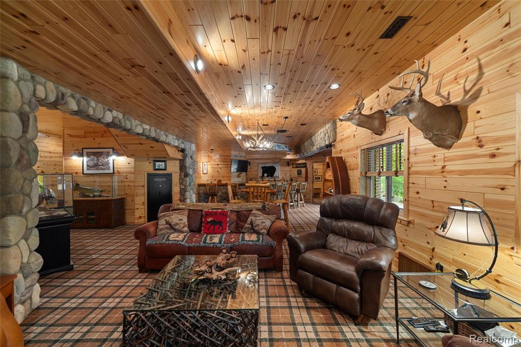10099 Fernbrooke Drive, Brighton, MI 48116 — Photo 53