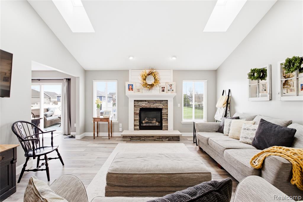 4907 Camelot Drive, Kimball, MI — Photo 3