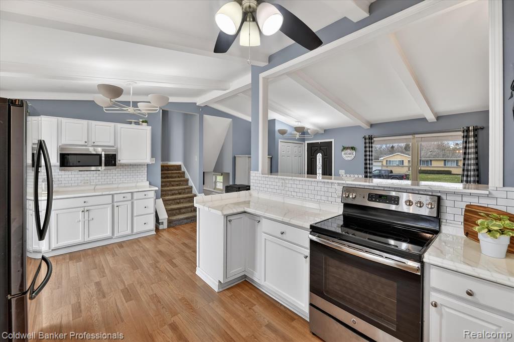 6163 King Arthur Drive, Swartz Creek, MI 48473 — Photo 11