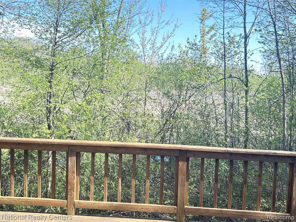 41997 Arrowhead Drive, Novi, MI — Photo 25