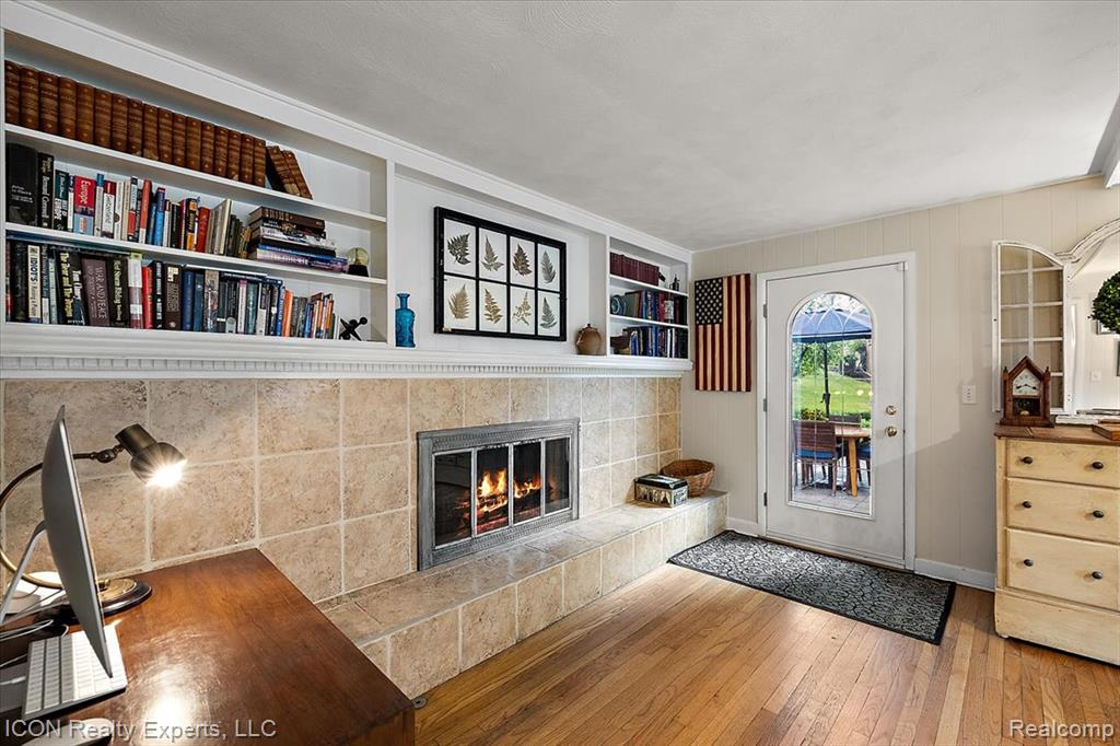 746 Birch Tree Lane, Rochester Hills, MI 48306 — Photo 30