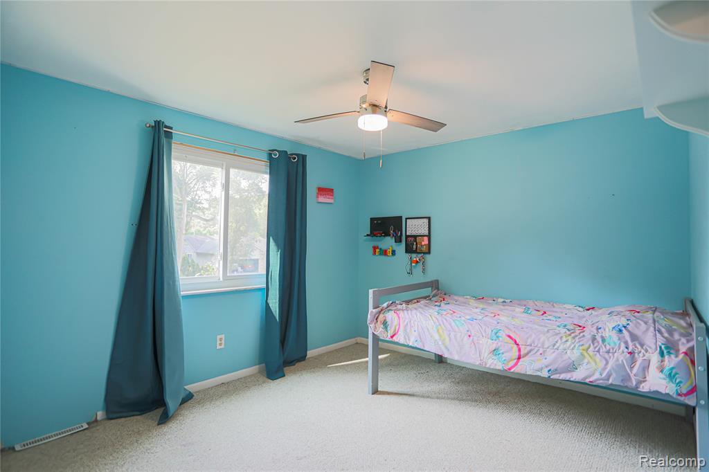 7014 Marco Drive, Waterford, MI 48327 — Photo 34