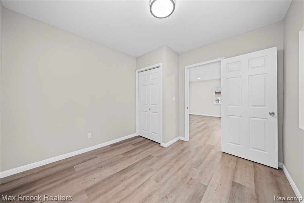 3187 Woodlawn Street, Commerce Twp, MI 48390 — Photo 44