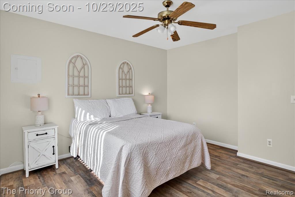 4700 Siebert Road, Waterford, MI 48328 — Photo 20