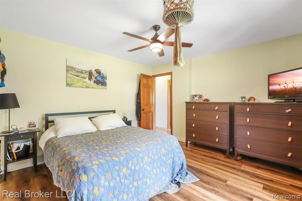 8029 WOODHALL Road, Birch Run, MI 48415 — Photo 14