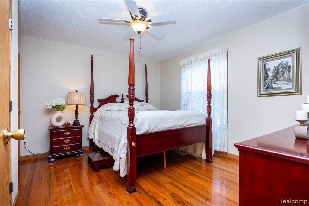 6137 East Street, North Branch, MI 48461 — Photo 25