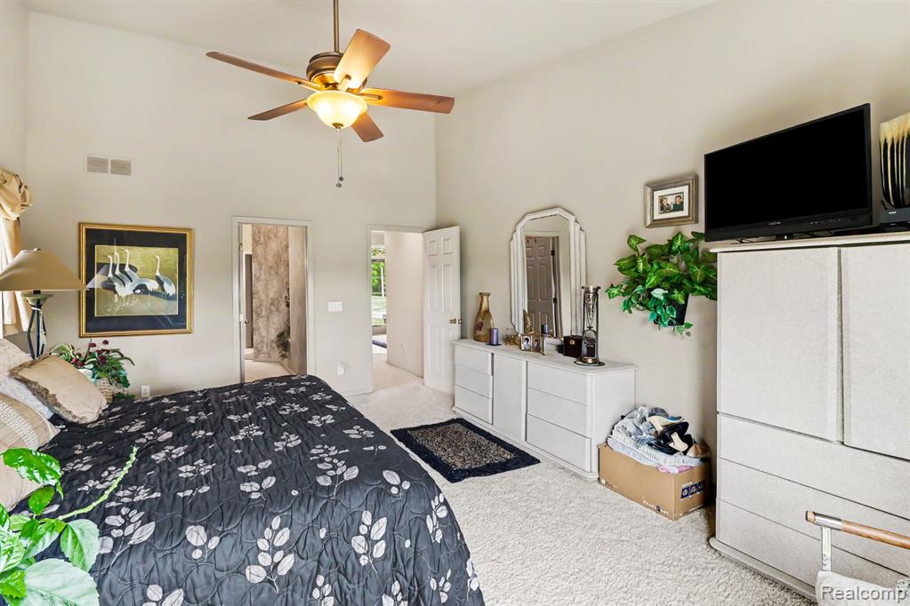 18501 Taylor Lake Road, Holly, MI 48442 — Photo 18