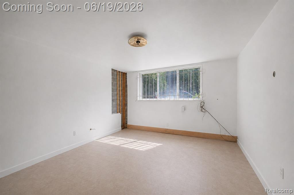 14440 Frankfort Street, Detroit, MI 48224 — Photo 9
