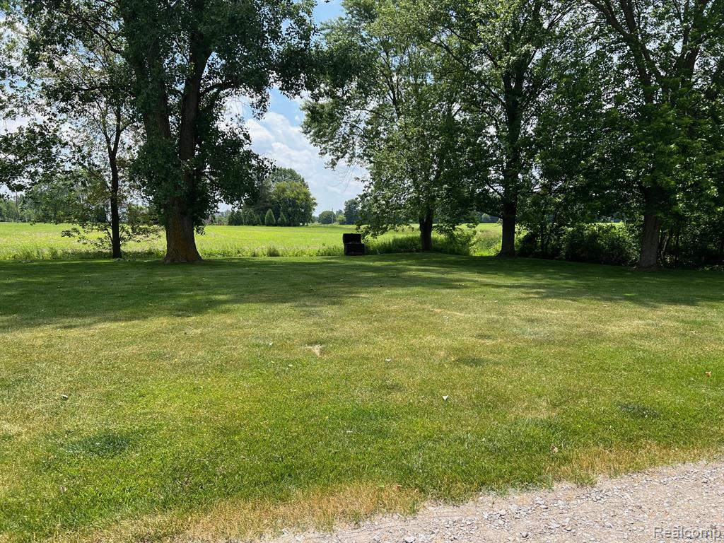 7369 Sheridan Road, Flushing, MI 48433 — Photo 33