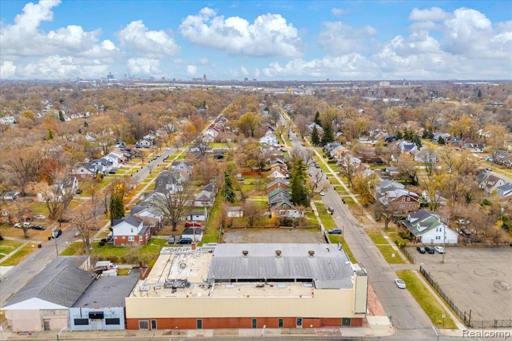 1330 E 7 Mile Road - Photo 3