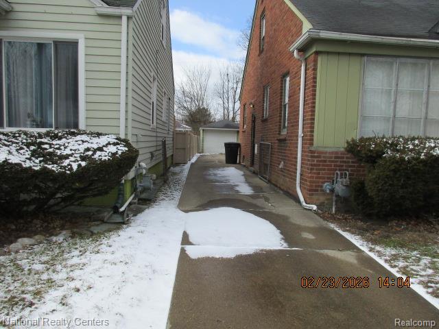 7633 Faust Avenue, Detroit, MI 48228 — Photo 3