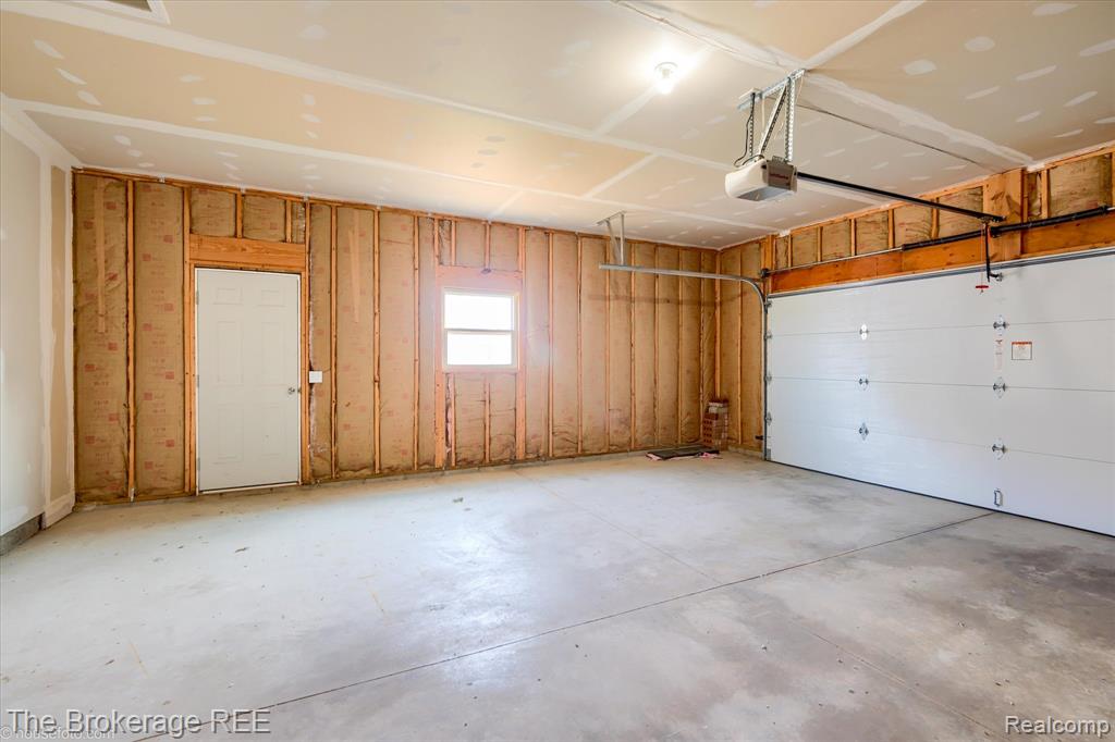 1437 Pondview Drive, Davison, MI 48423 — Photo 47