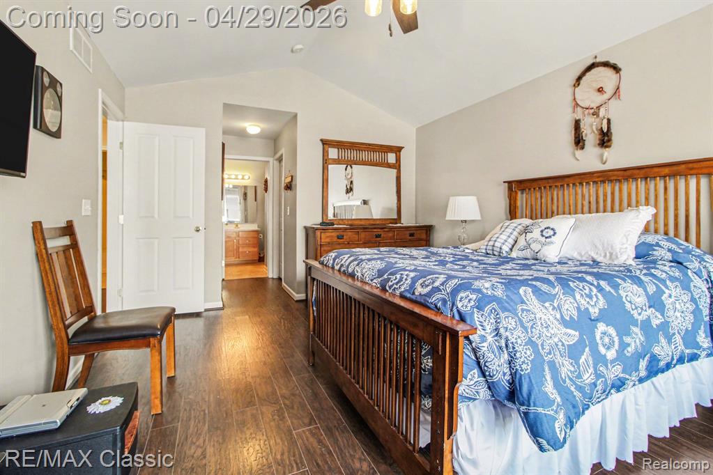 47616 Pembroke Drive, 97, Canton, MI 48188 — Photo 17
