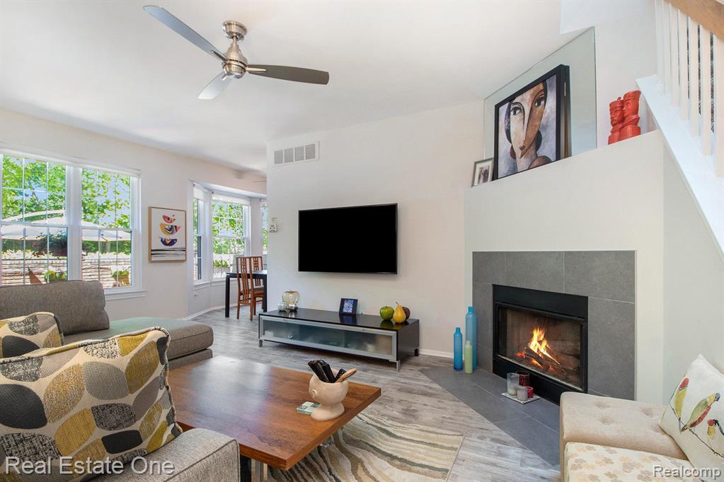 7311 GREEN FARM Road, West Bloomfield, MI — Photo 3