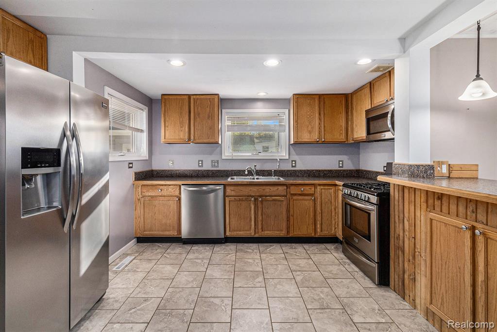 507 W Logan Street, Tecumseh, MI 49286 — Photo 9