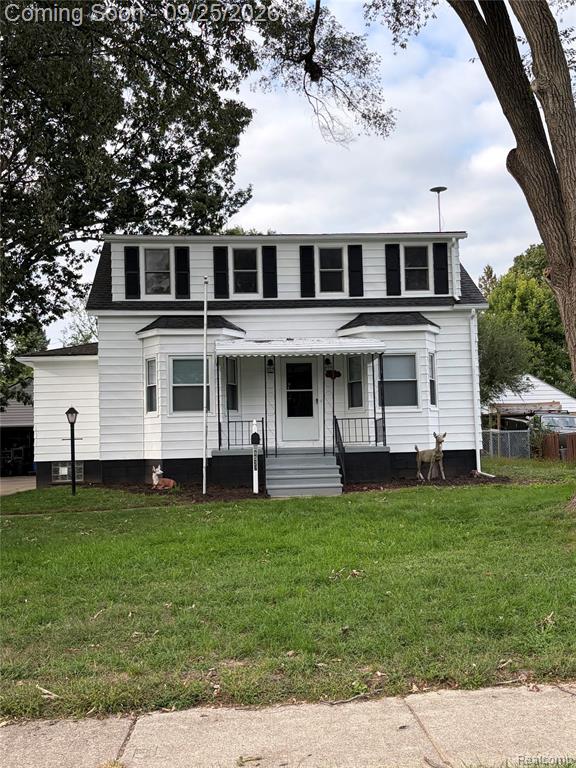 8537 Superior Avenue, Center Line, MI 48015