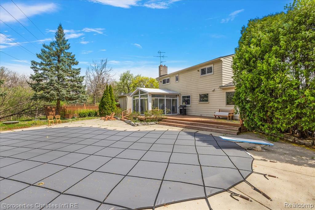 4160 Dawn Lane, West Bloomfield, MI 48323 — Photo 12