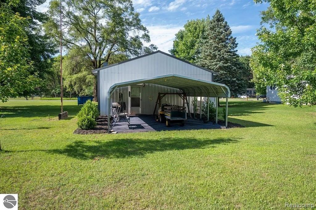 6365 W Airline Road, Weidman, MI 48893 — Photo 8