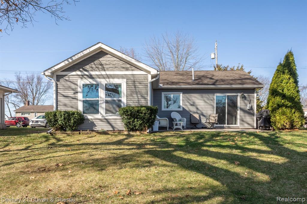 6084 BROCKWAY Street, Commerce Twp, MI 48382 — Photo 37
