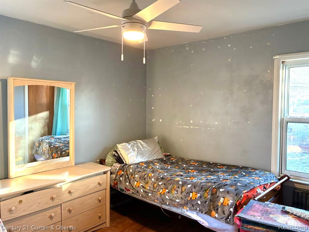 7592 Ready Avenue, Warren, MI 48091 — Photo 12