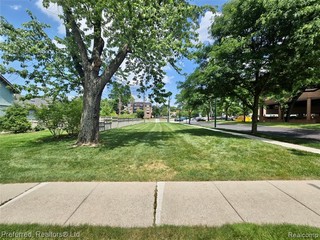 400 Park Street, Birmingham, MI 48009 — Photo 2