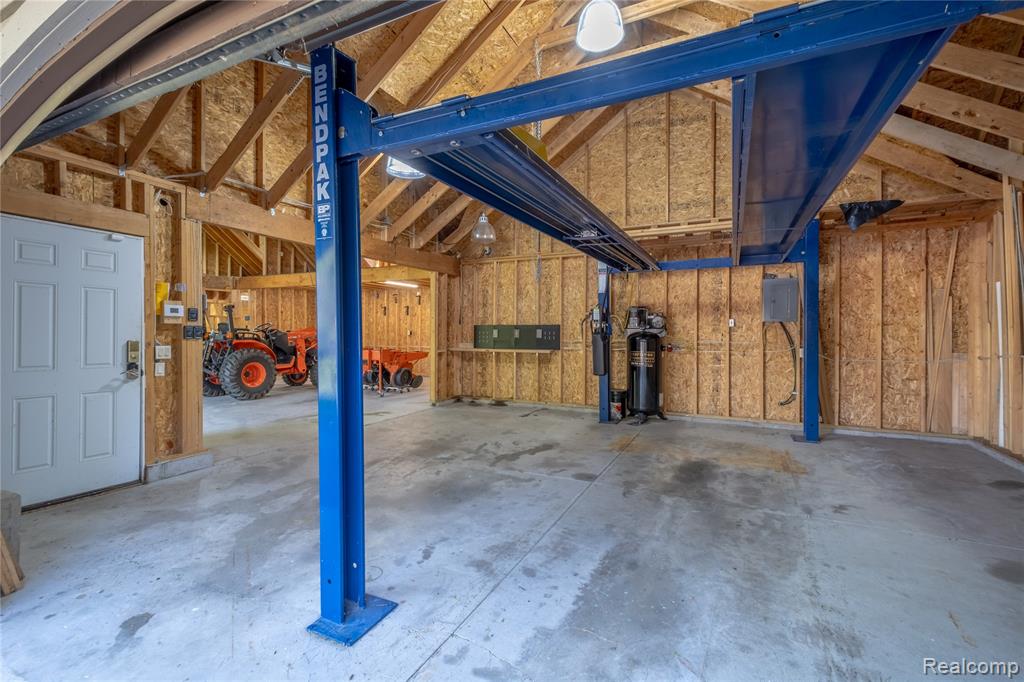 6279 CANTER CREEK Court, Grand Blanc, MI 48439 — Photo 64
