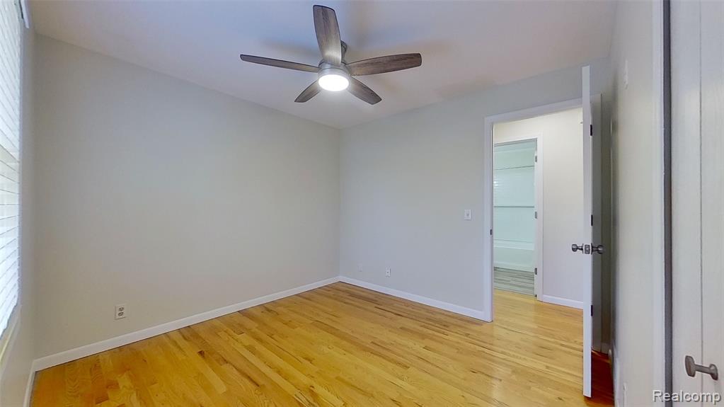 715 Lakeside Drive, Waterford, MI 48328 — Photo 35