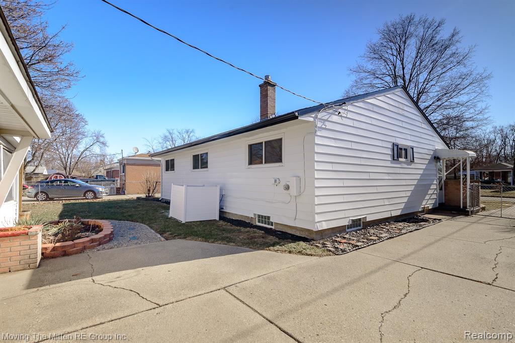 2031 Harmon Avenue, Ypsilanti, MI 48198 — Photo 40