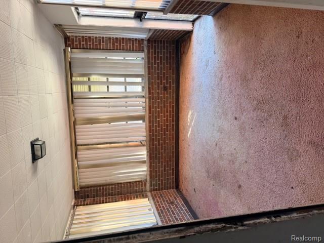 18303 Santa Barbara Drive, Detroit, MI 48221 — Photo 12