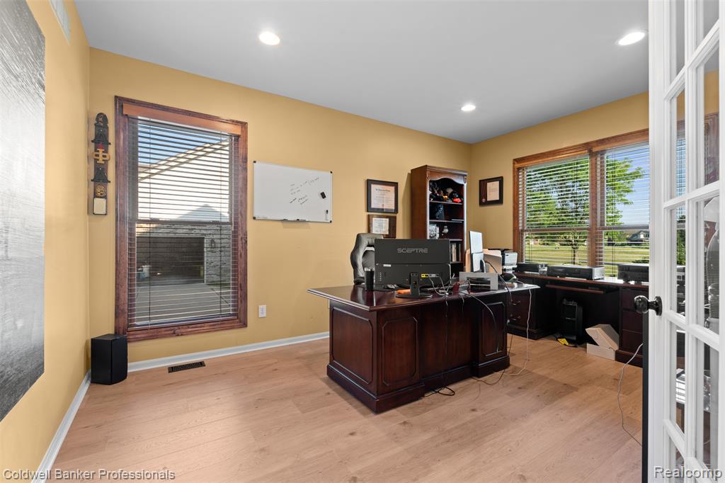 46969 Glastonbury Drive, Canton, MI 48188 — Photo 22