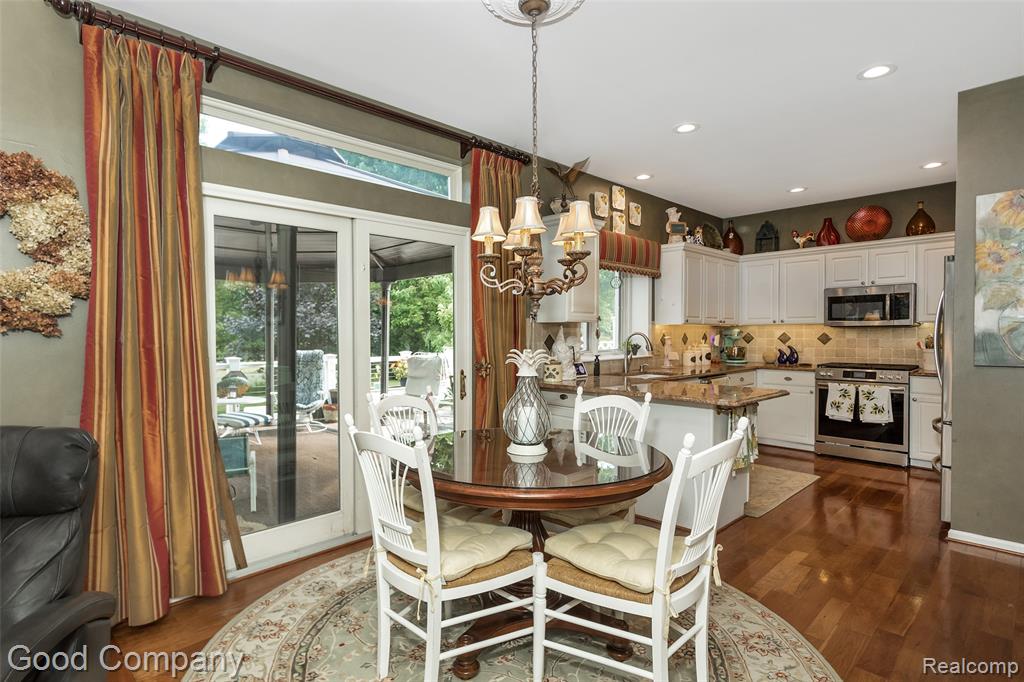 4617 Covington Court, Rochester, MI 48306 — Photo 13