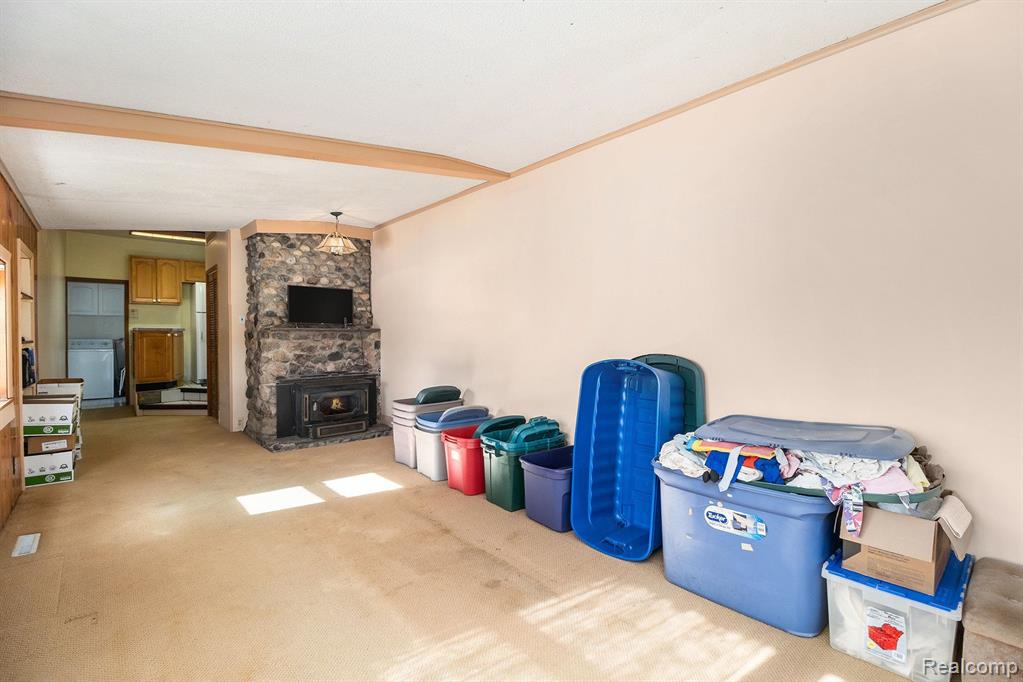 5865 ELDRIDGE Drive, Waterford, MI 48327 — Photo 6
