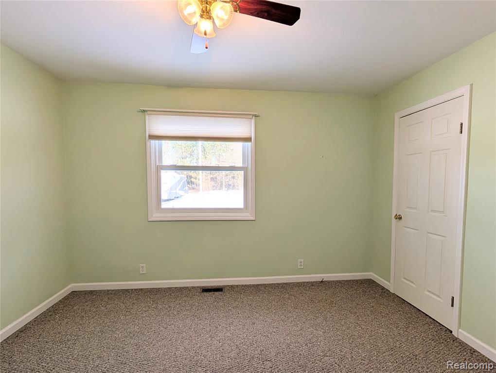 947 Beech Street, Bad Axe, MI 48413 — Photo 33