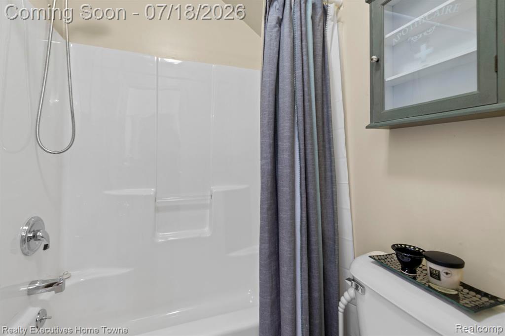 3276 Shorewood Avenue, Fort Gratiot, MI 48059 — Photo 38