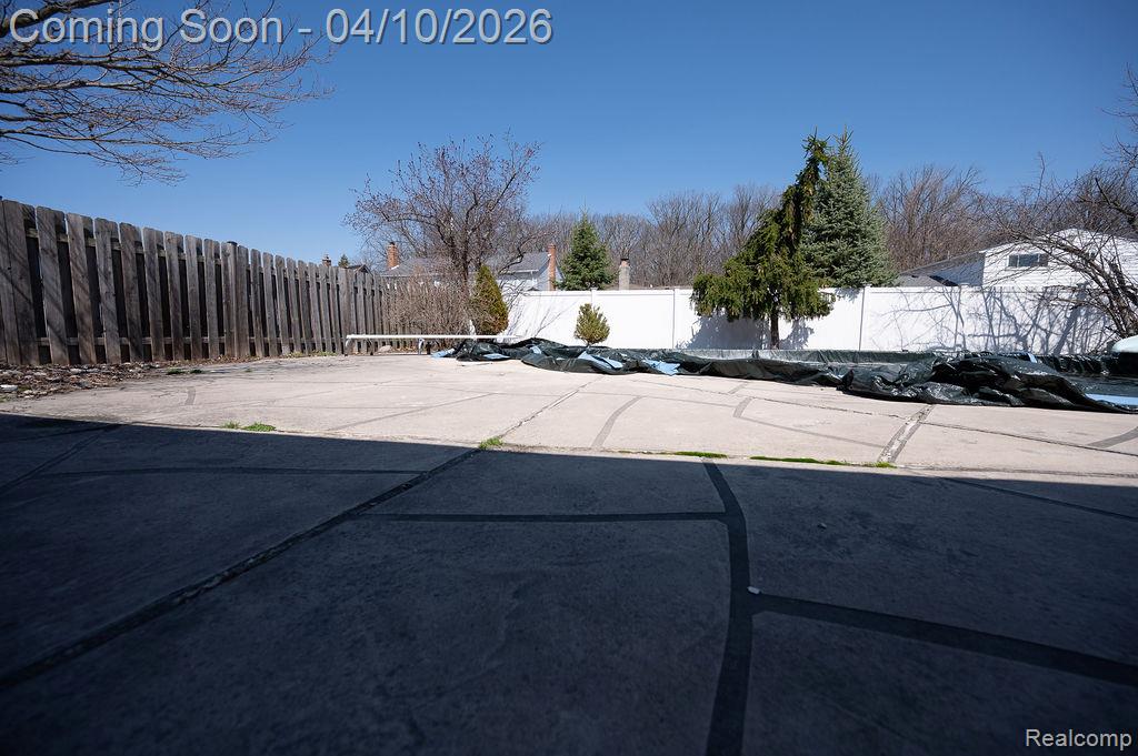 14284 Balmoral Street, Riverview, MI 48193 — Photo 73