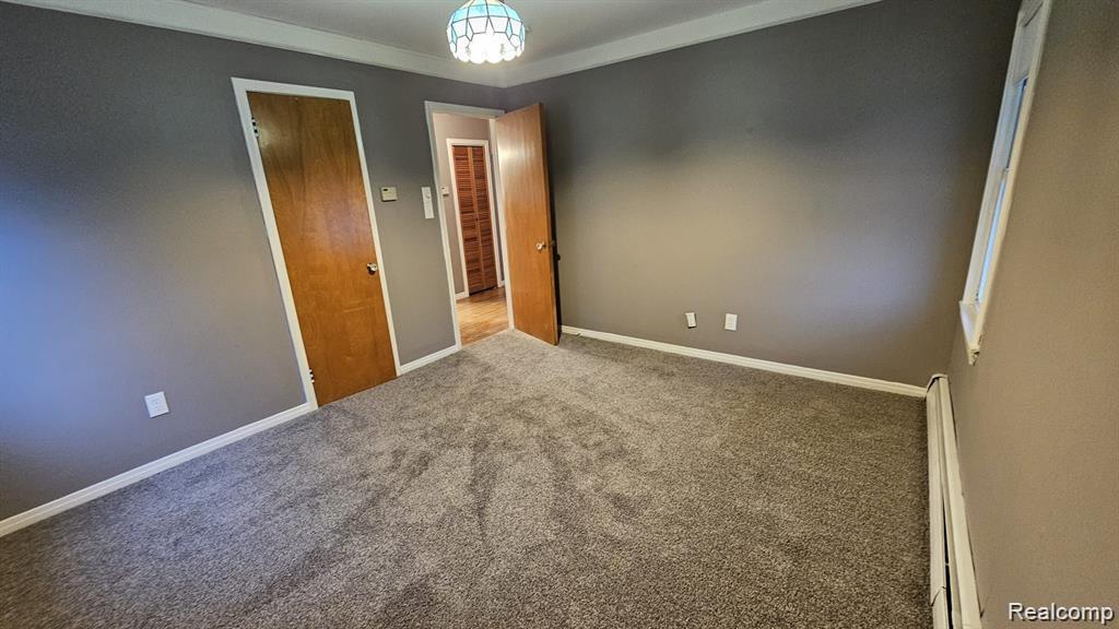 629 N VERMONT Avenue, Royal Oak, MI 48067 — Photo 14