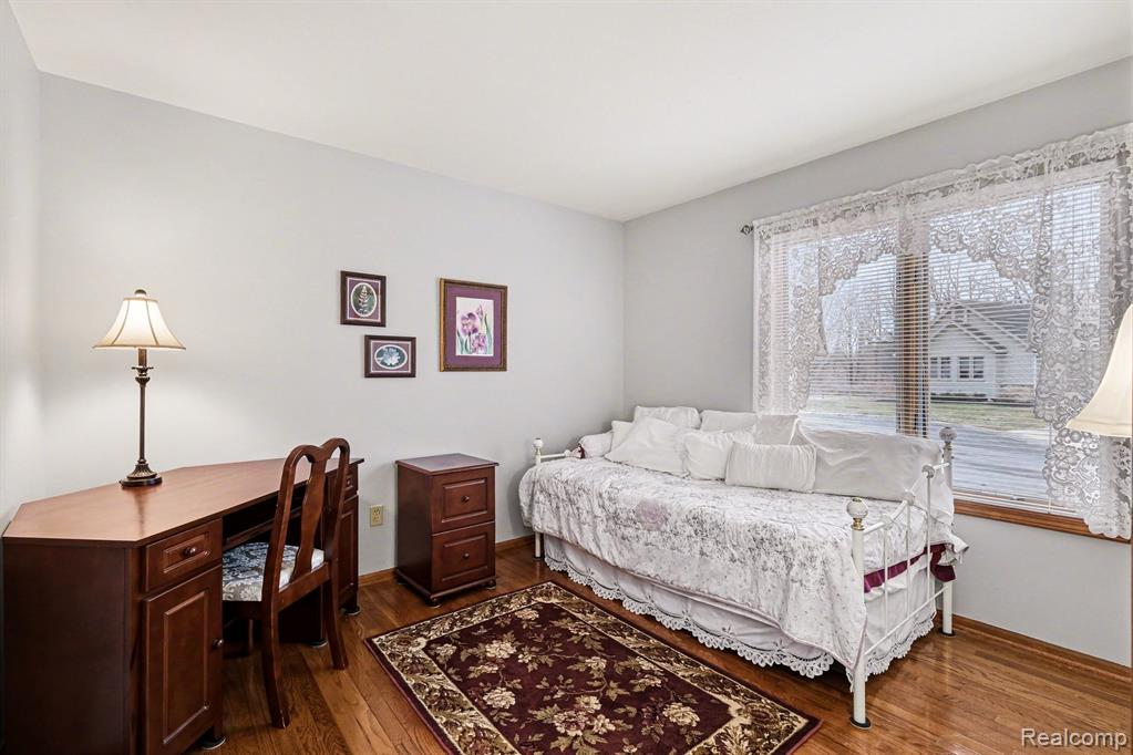8062 Sawgrass Trail, 25, Grand Blanc, MI 48439 — Photo 17